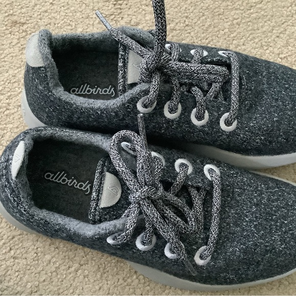 Allbirds Merino Wool Runner Size 7 - Picture 4 of 7
